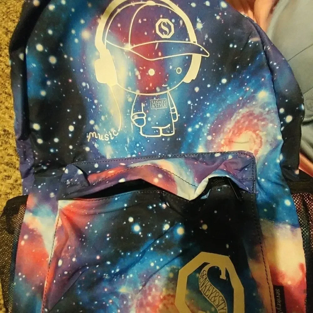 Senkey&style glow in the dark bookbag